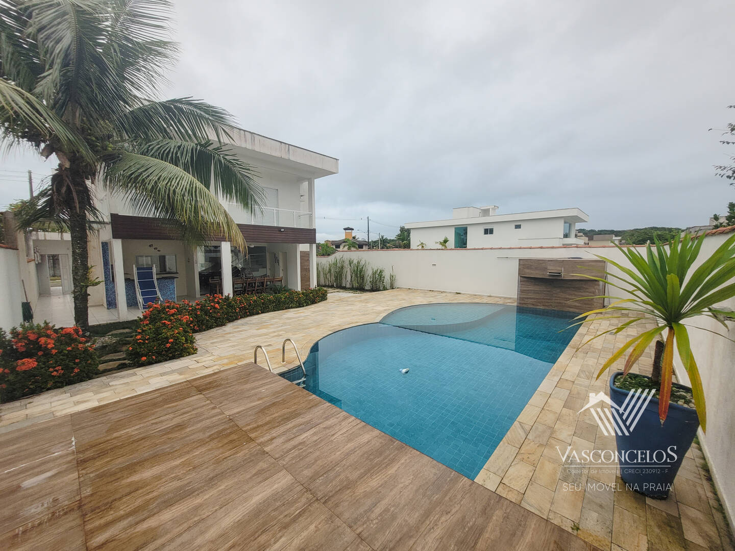 #100 - Casa para Venda em Bertioga - SP