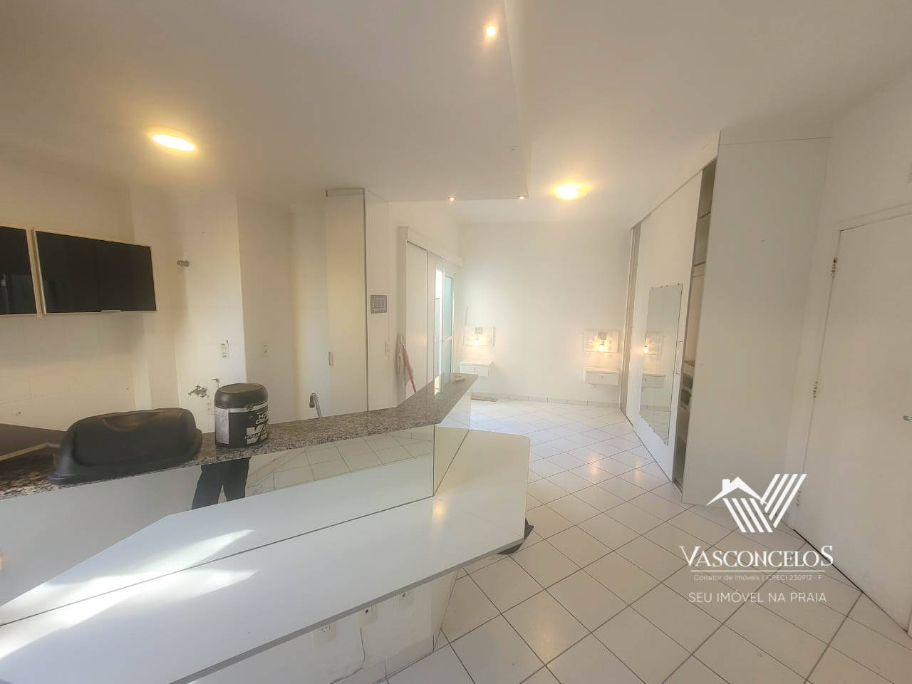 #333 - Apartamento para Locação em Bertioga - SP