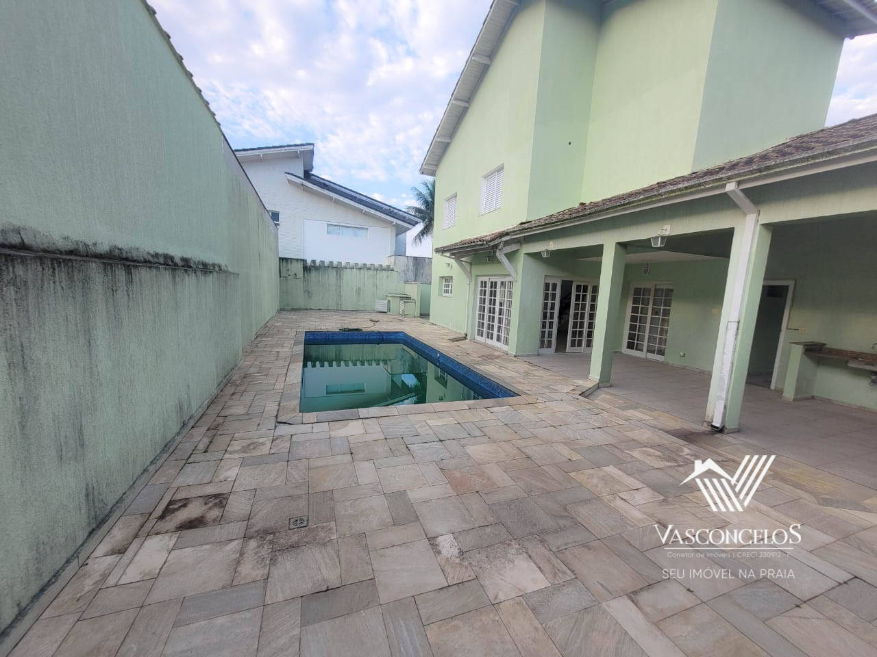 #353 - Casa para Venda em Bertioga - SP